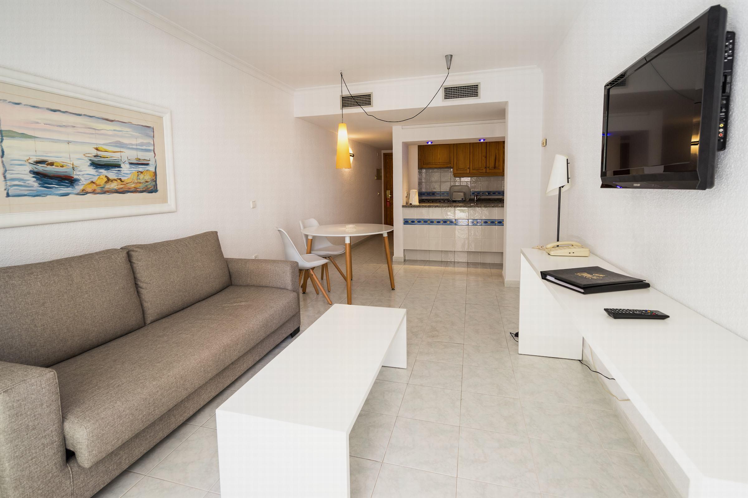Aparthotel Duquesa Playa Santa Eulária des Riu Exterior foto