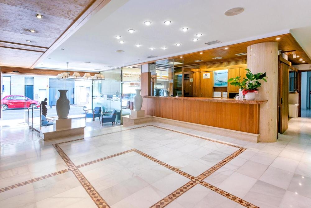Aparthotel Duquesa Playa Santa Eulária des Riu Exterior foto