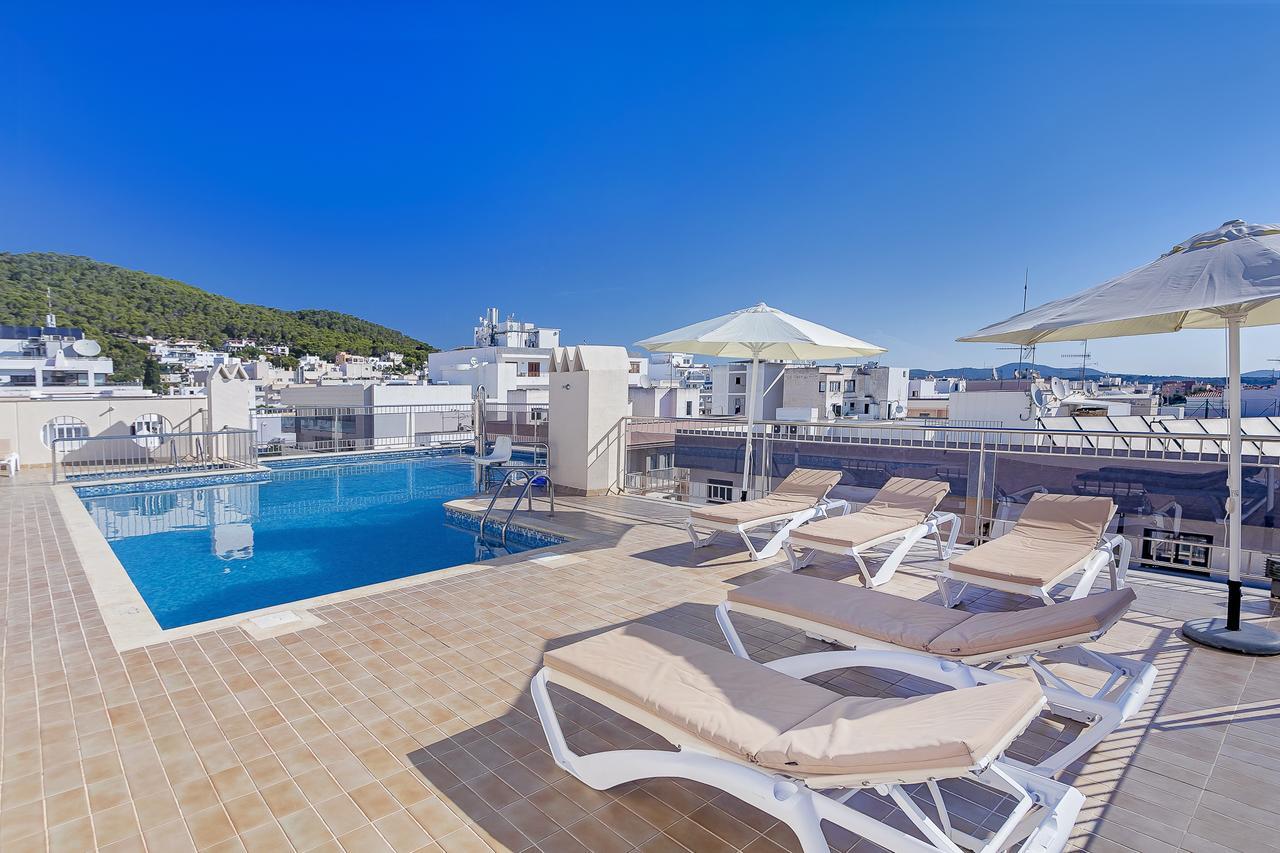 Aparthotel Duquesa Playa Santa Eulária des Riu Exterior foto