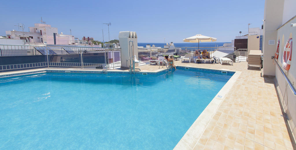 Aparthotel Duquesa Playa Santa Eulária des Riu Exterior foto